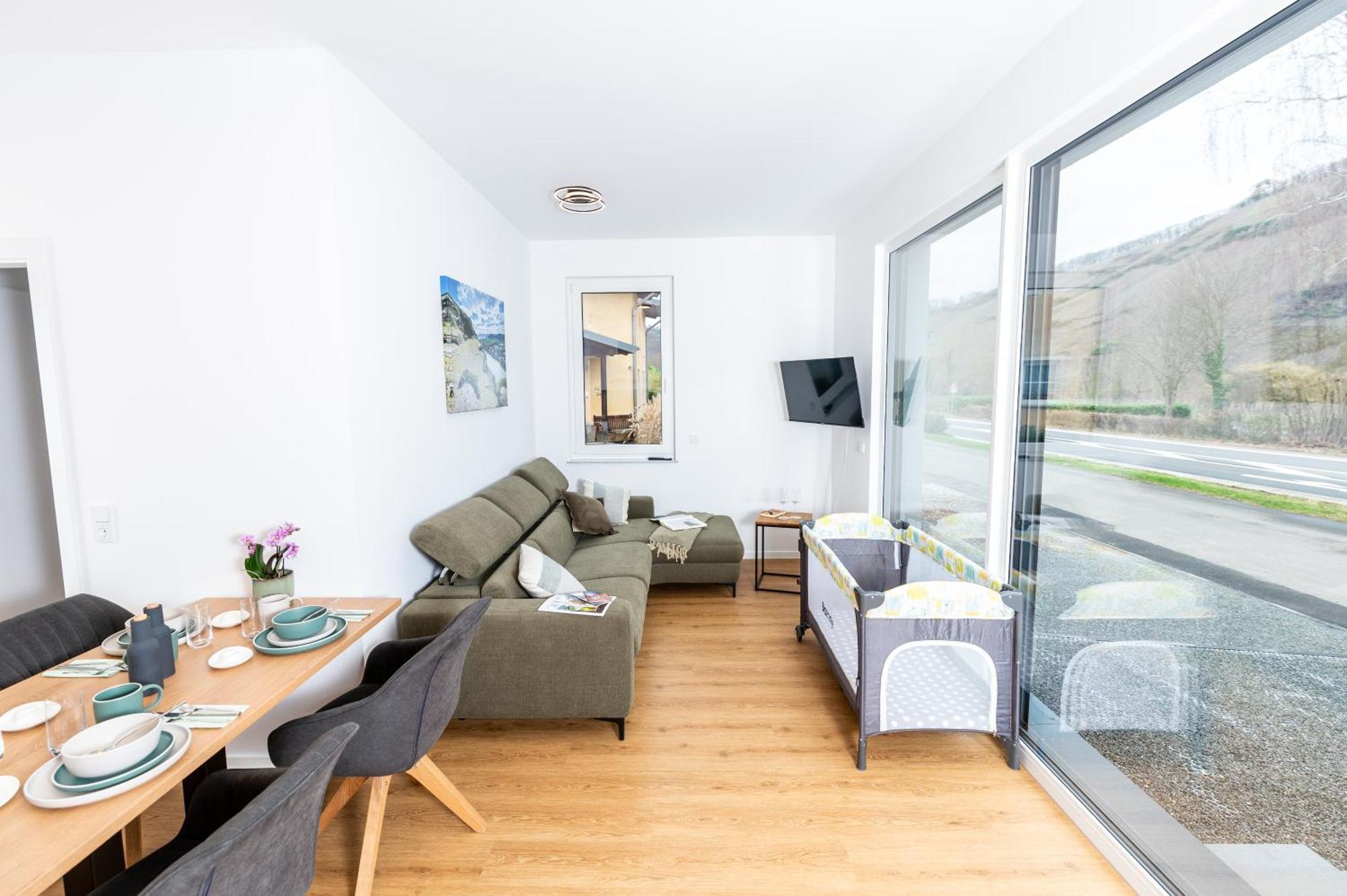 Apartment Weingut Dr Hermann I Erden Exterior foto